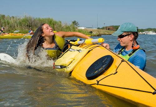 learn to kayak