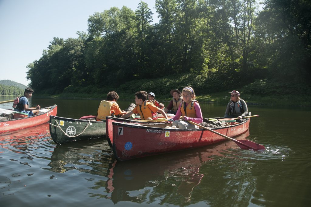 Photo shows middle school students on an expedition, courtesy of Ben Goodman.