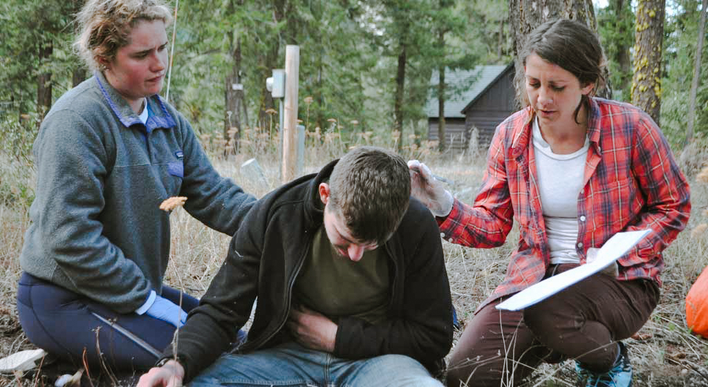 Which Wilderness Medicine Course Is Right for Me? - Outward Bound