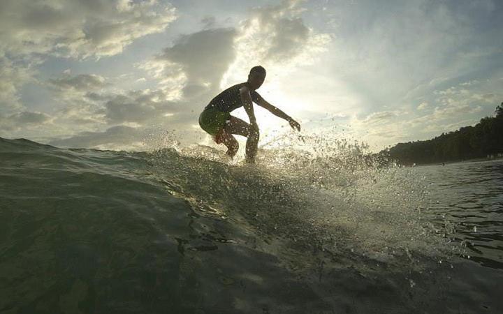 learn how to surf in costa rica with outward bound